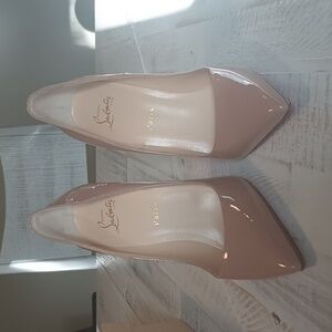 Christian Louboutin cream 39.5
